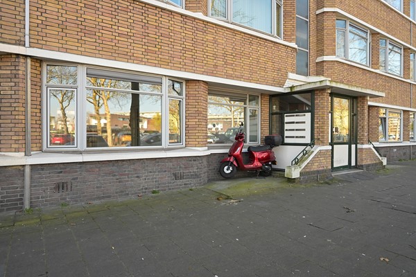 Medium property photo - Troelstrakade 351, 2531 AH Den Haag